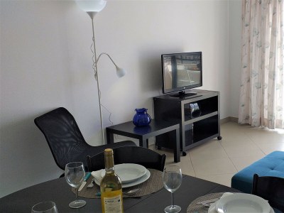 Apartment T1 Avenida Mar 8 200M PRAIA WI-FI 4 PESSOAS - Features photo 11