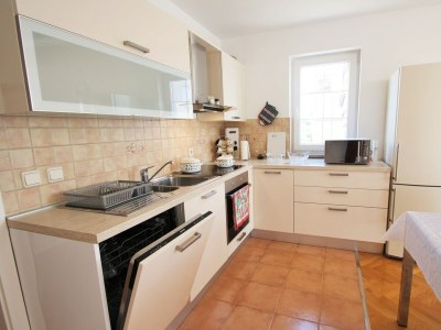Apartment Spacious Apartment Peteh in Veli Maj with Sea view - Features photo 14