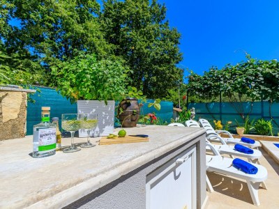 Apartment Vanessa I with Pool - Outdoor photo 8