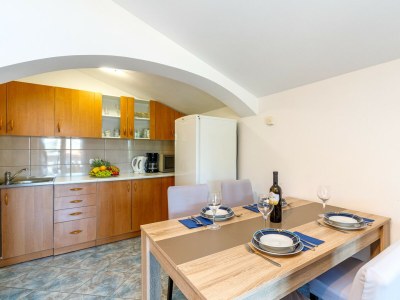 Apartment Vanessa I with Pool - Features photo 15