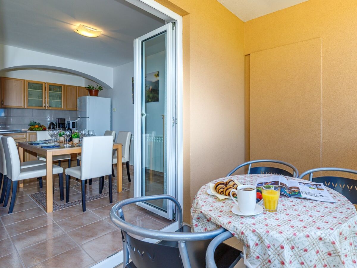 Apartment Vanessa II with  Pool - Outdoor photo 2