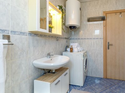 Apartment Vanessa II with  Pool - Features photo 17