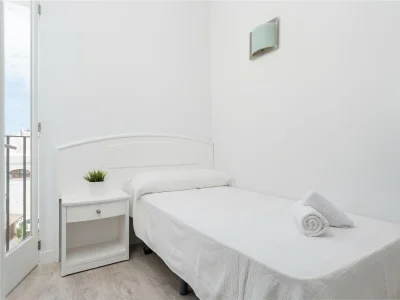 Apartment Hostal Talamanca Hab. Individual - Features photo 7