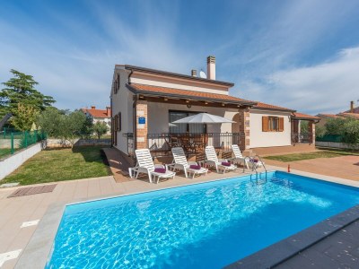 Villa Villa Leonie with Private Pool - Outdoor photo 3