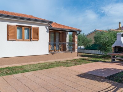 Villa Villa Leonie with Private Pool - Outdoor photo 4