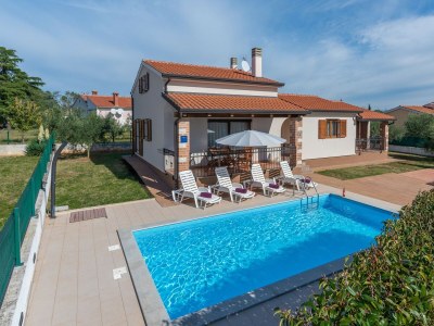 Villa Villa Leonie with Private Pool - Outdoor photo 10