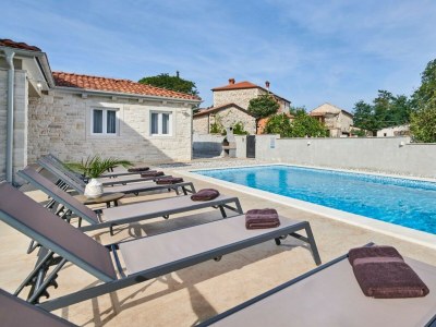 Villa Villa Leon - Modern Villa Leon in Western Istria - Outdoor photo 4