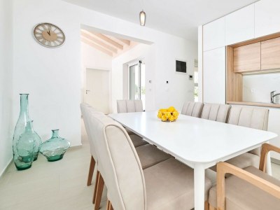 Villa Villa Leon - Modern Villa Leon in Western Istria - Features photo 8