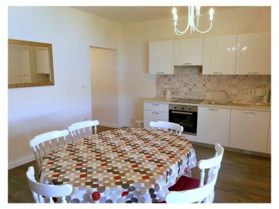 Holiday apartment Please provide the INPUT text for translation. - Features photo 31