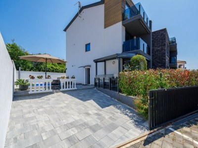 Apartment Apartment Vedran with heated pool, in  Porec - Outdoor photo 6