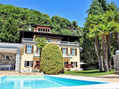 Holiday apartment Palazzina GiardinoLago: Bianco - Outdoor photo 7