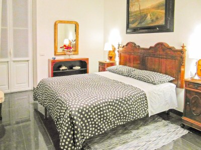 Holiday apartment Palazzina GiardinoLago: Bianco - Features photo 16