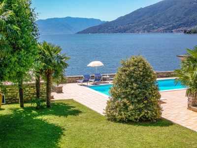 Holiday apartment Palazzina GiardinoLago: Azzurro - Outdoor photo 5
