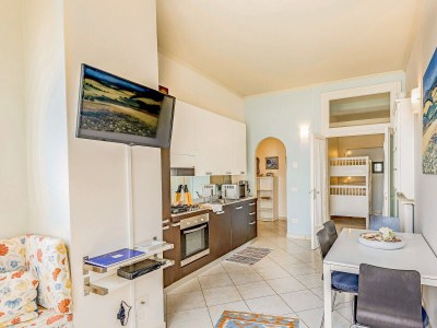 Holiday apartment Palazzina GiardinoLago: Azzurro - Features photo 14