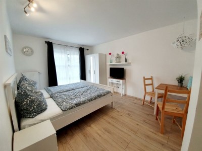 Apartment Ferienhaus, Dusche oder Bad, WC, 4 oder mehr Schla - Outdoor photo 11