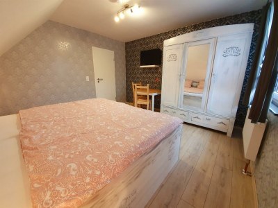 Apartment Ferienhaus, Dusche oder Bad, WC, 4 oder mehr Schla - Outdoor photo 35