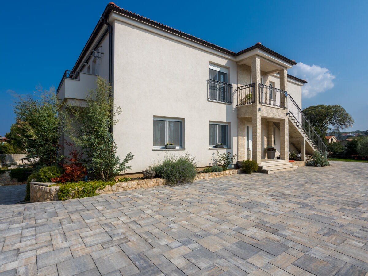 Holiday apartment Jelena in Vantacici - Outdoor photo 2