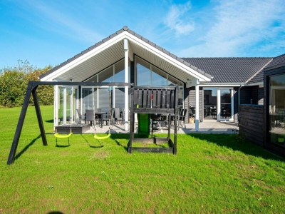 Holiday house Luxus-Ruckzug in Mommark -- By Traum Ferienwohnungen - Outdoor photo 5