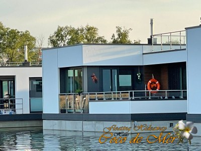 Holiday apartment Floating Hideaway Coco de Mer - Outdoor photo 2