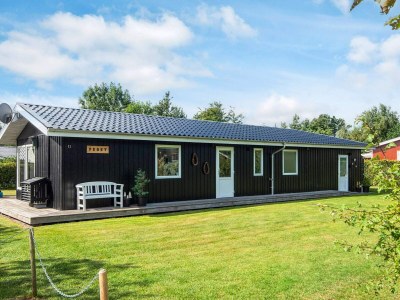 Holiday house 6 person holiday home in Tarm-By Traum - Outdoor photo 8