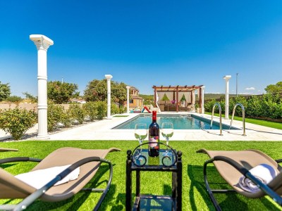 Villa Villa Aldonna with Private Pool - Outdoor photo 3