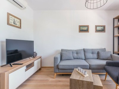 Apartment Kata Vrsar with Sea View - Features photo 16