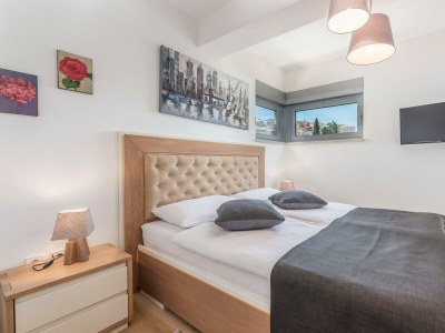 Apartment Kata Vrsar with Sea View - Features photo 20