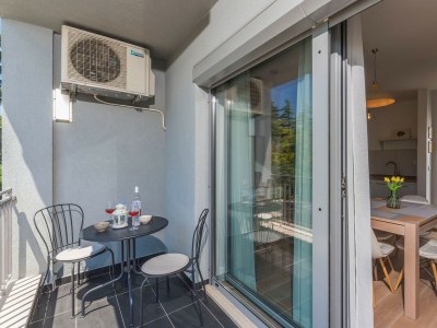 Apartment Kata Vrsar with Sea View - Features photo 25