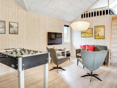 Holiday house Luxurioser Ruckzug mit Pool -- By Traum Ferienwohnungen - Outdoor photo 7