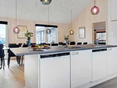 Holiday house Luxury Beach House for 20 - By Traum Ferienwohnungen - Outdoor photo 35