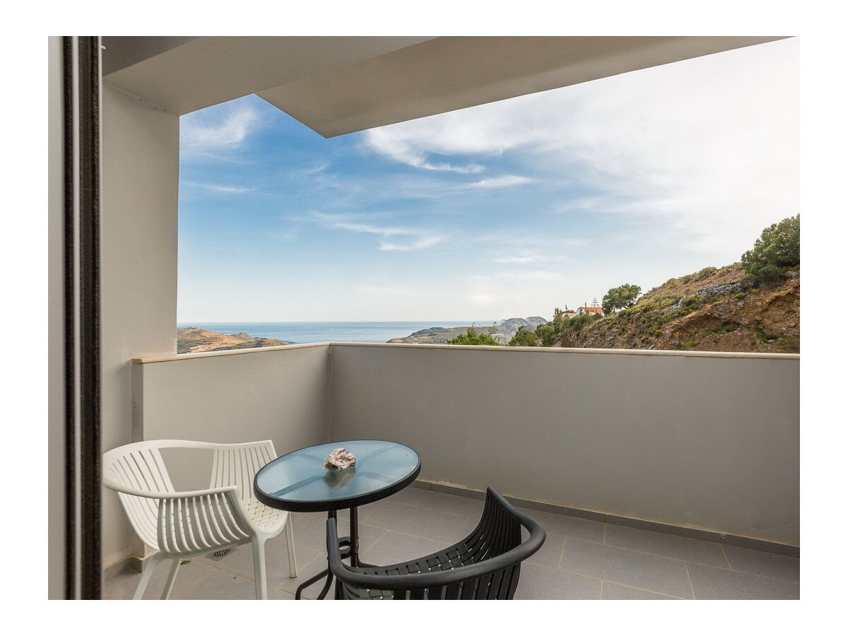 Holiday house Chalet Sunny - Watch video | Pool & Sea view - Outdoor photo 4