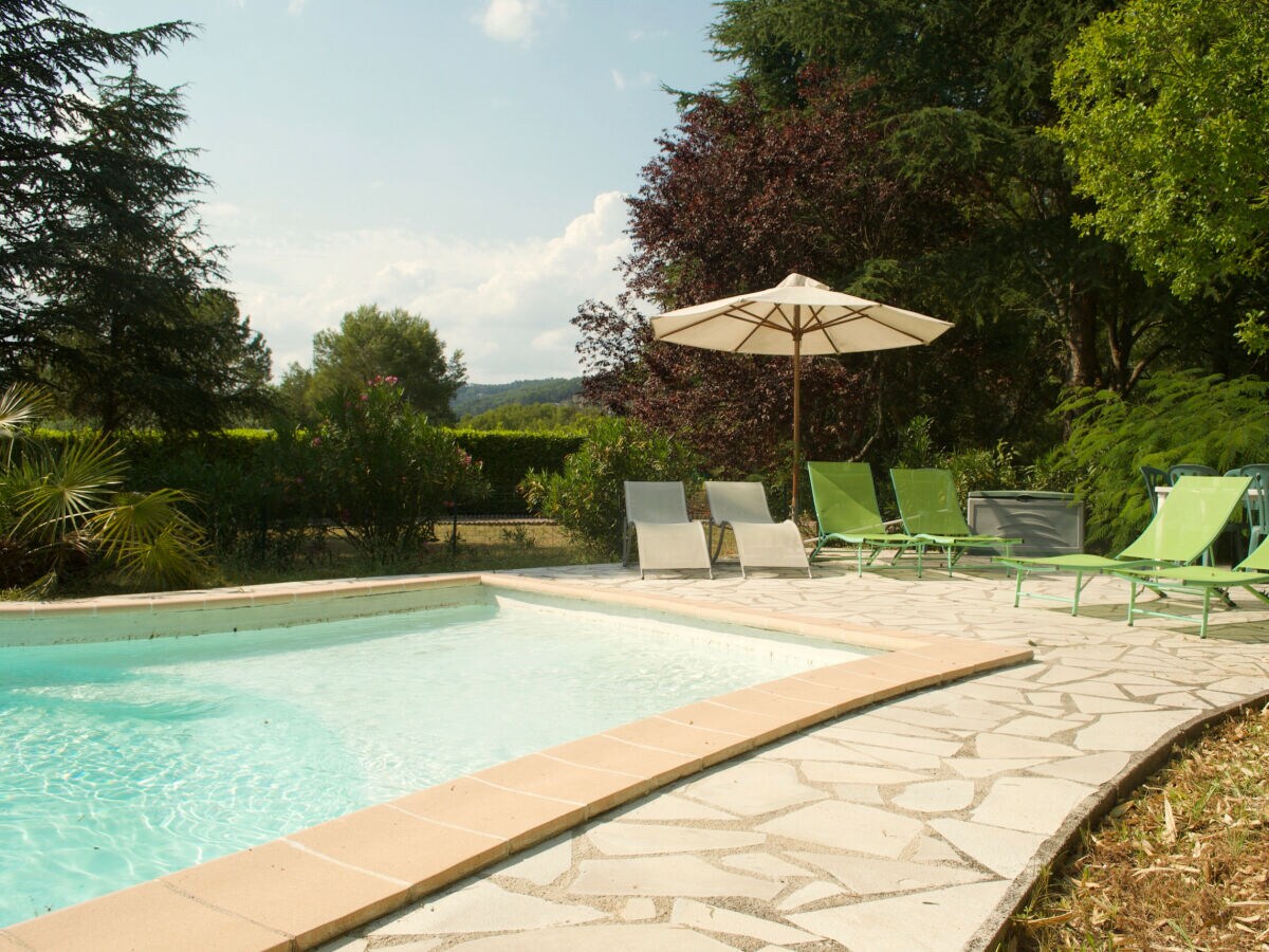 Holiday house CLOS DES CHENES - Outdoor photo 4