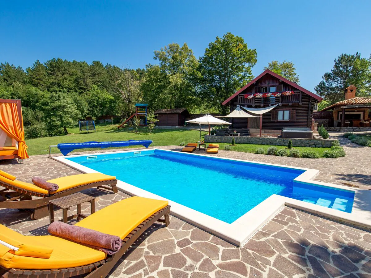 Holiday house Lisac - Outdoor photo 2