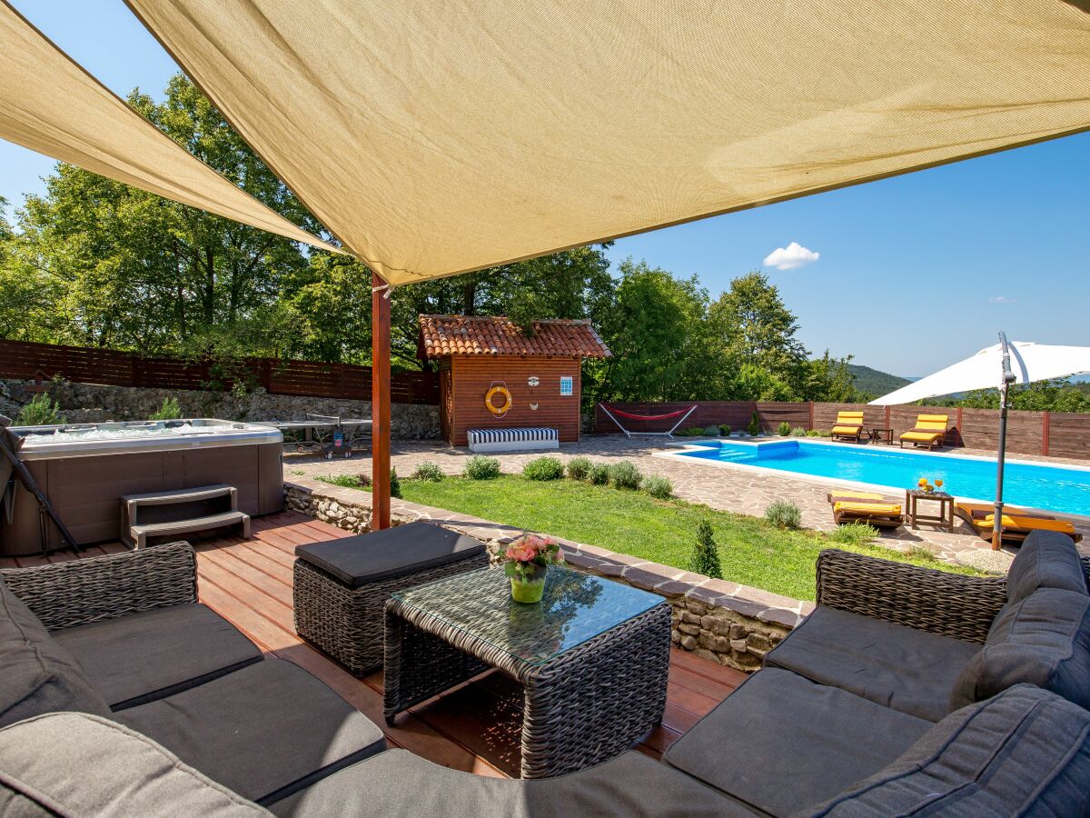 Holiday house Lisac - Outdoor photo 4