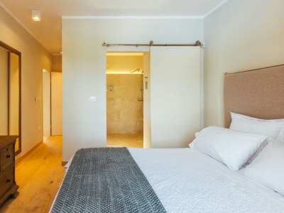 Villa with pool and sea view in Krk - Features photo 16