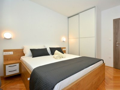 Apartment Radeljic  A1 - Sea View - Features photo 11