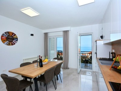 Apartment Radeljic  A1 - Sea View - Features photo 12