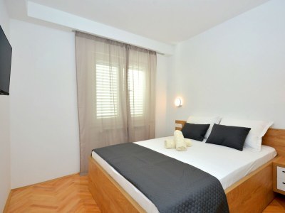 Apartment Radeljic  A1 - Sea View - Features photo 24