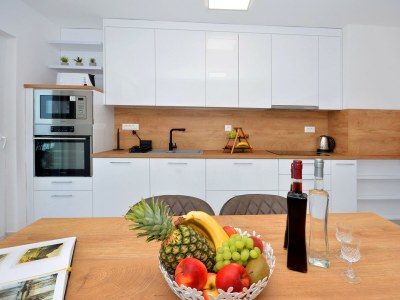 Apartment Radeljic  A1 - Sea View - Features photo 35