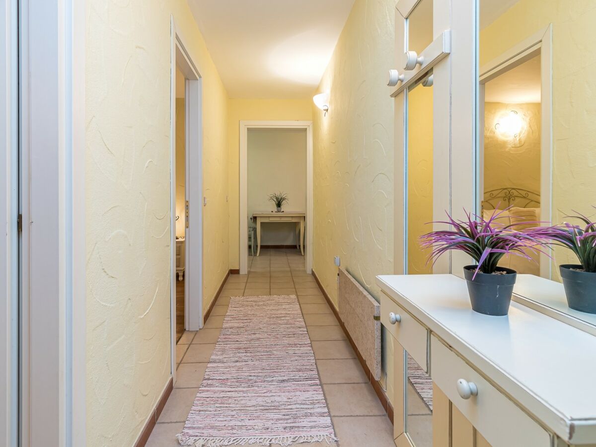 Apartment Sbardella A1 with Balcony and Sea View