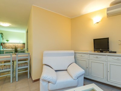 Apartment Sbardella A1 with Balcony and Sea View - Features photo 13
