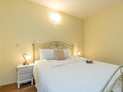 Apartment Sbardella A1 with Balcony and Sea View - Features photo 18