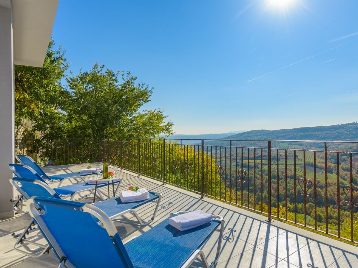 Apartment House Panorama  A3