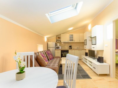 Apartment House Panorama  A3 - Features photo 16