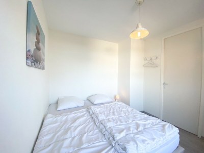 Holiday apartment WE08 Holiday Apartment Near the Beach with Swimming Pool - Features photo 10