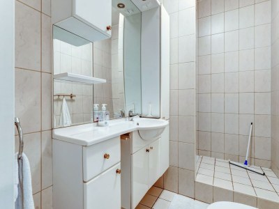 Apartment Tranquil Apartment in Sint Maartensbrug - Features photo 36