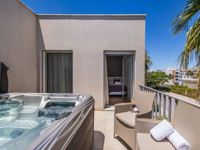 Villa Design Villa OCV - Heated Pool and Jacuzzi - Outdoor photo 8