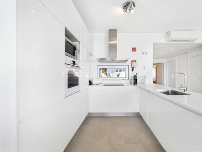 Villa Design Villa OCV - Heated Pool and Jacuzzi - Features photo 14