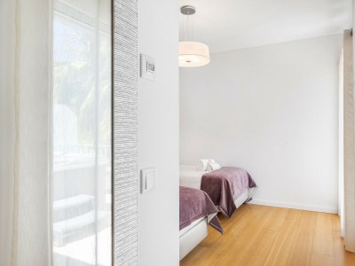 Villa Design Villa OCV - Heated Pool and Jacuzzi - Features photo 19