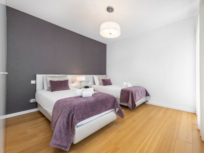 Villa Design Villa OCV - Heated Pool and Jacuzzi - Features photo 20